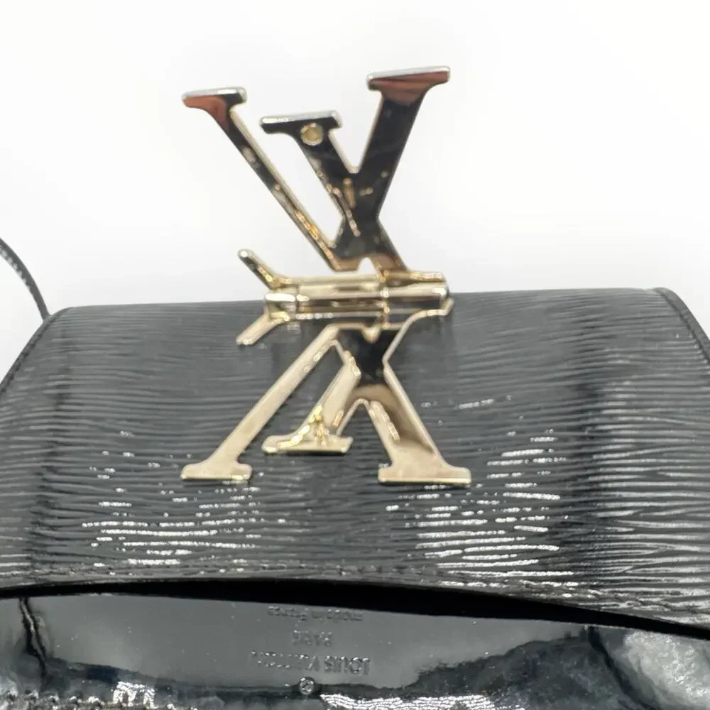 Louise MM Epi Electric Black Patent Leather Crossbody Clutch clean